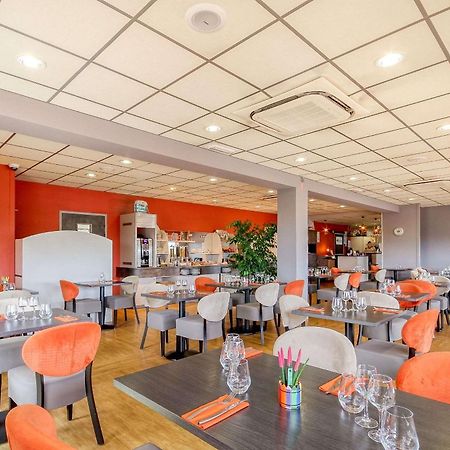 Brit Hotel Les Evens Saint-Saturnin  Esterno foto