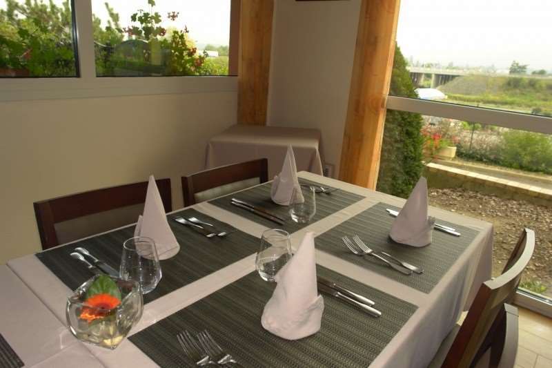 Brit Hotel Les Evens Saint-Saturnin  Ristorante foto